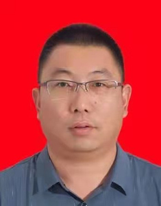 副院长：李治军
主管课题研究工作