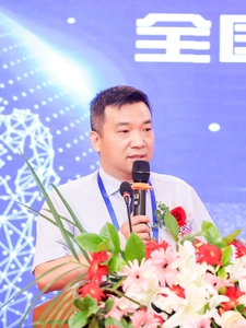郝霆：华中区管理中心主任
负责房企之家全国房地产和物业培训认证项目华中区管理工作